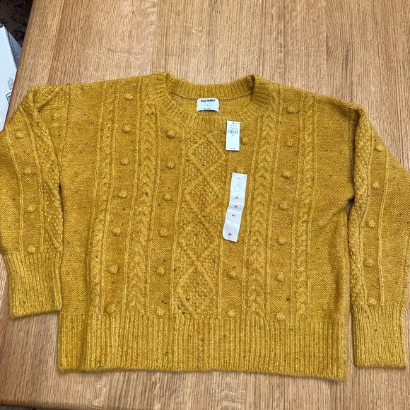 Old Navy NWT Cable Knit Crew Popcorn Sweater, wool blend mustard Sz M, 23” p2p - Picture 12 of 12